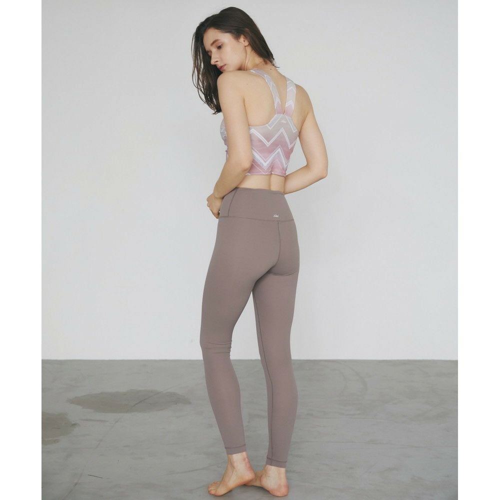 Julier ジュリエ ヨガ ＊ブラトップ＊ ベージュピンク 1サイズ 新品