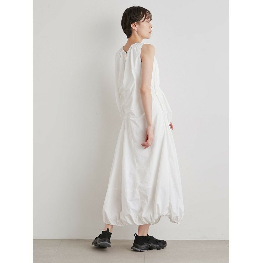 SALE】【emmi（エミ）】ナイロンギャザーボリュームワンピース｜LITHEE