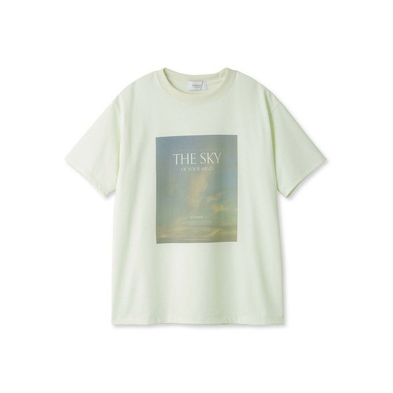 イエロー