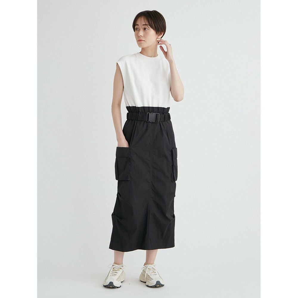 OUTLET】【emmi（エミ）】カットコンビ撥水ナイロンワンピース｜LITHEE