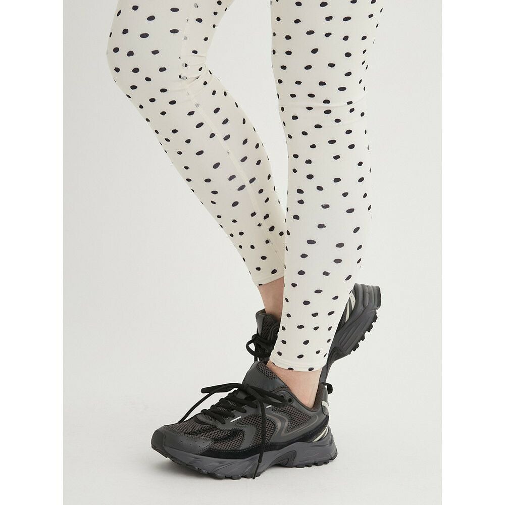 OUTLET】【emmi（エミ）】メッシュスニーカー｜LITHEE YOGA｜リジー