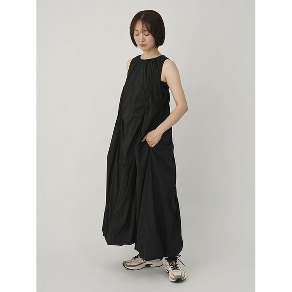 りりぃ emmi バルーンアームプルオーバー OUTLET】【emmi（エミ）】ナイロンバルーンワンピース｜LITHEE YOGA