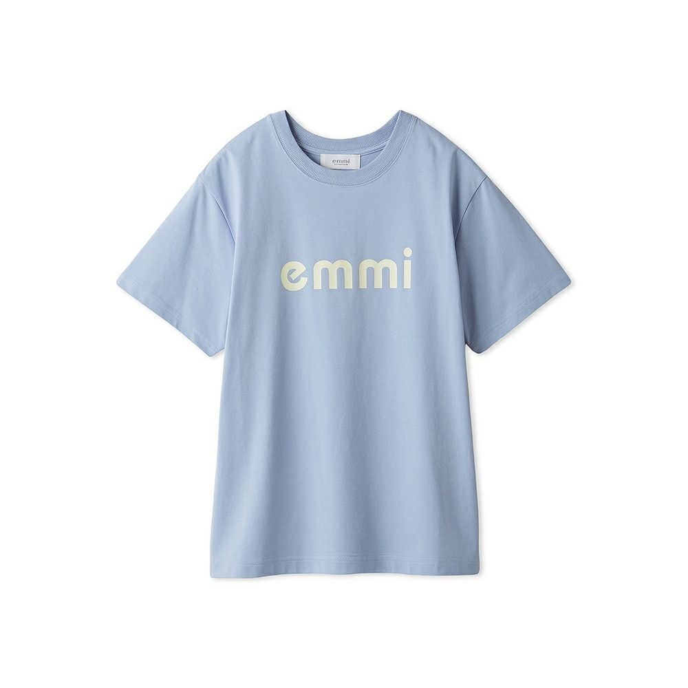 ブルー